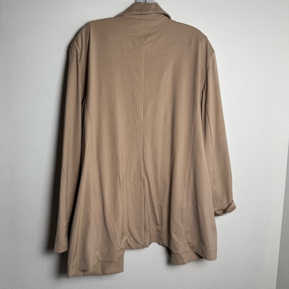 Lou & Grey oversized‎ Heavyweight Luvstretch Light Tan Blazer New - Picture 6 of 6
